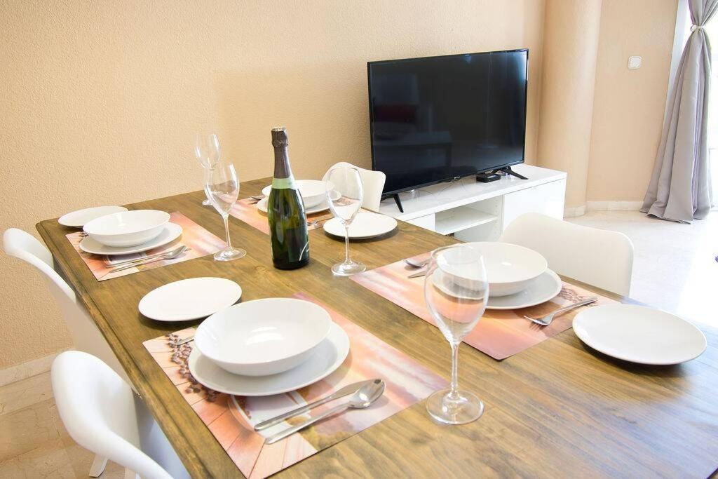Spectacular Apartment In Matchroom Country Club Фуэнхирола Экстерьер фото